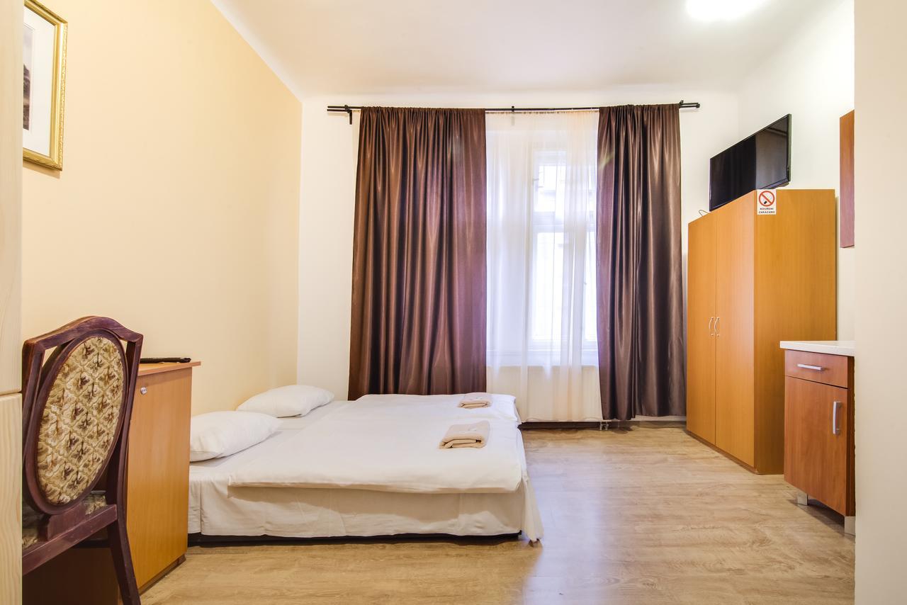 Aparthotel Zarra Praga Exterior foto